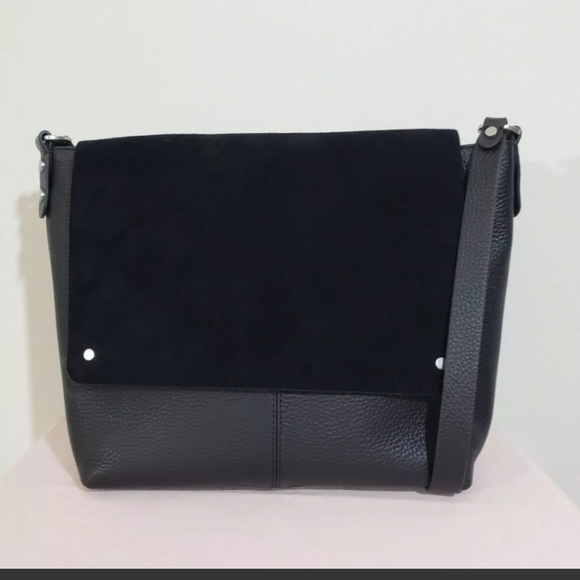 NWT!! TREASURE AND BOND LEATHER MESSENGER BAG - Picture 1 of 9